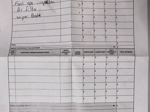 Certified 2022 Ford Edge SE image 5