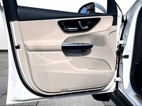 Certified 2026 Mercedes-Benz GLC 300 4MATIC image 23