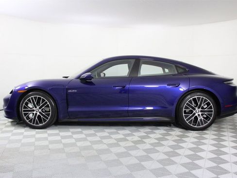Used 2020 Porsche Taycan Turbo image 2