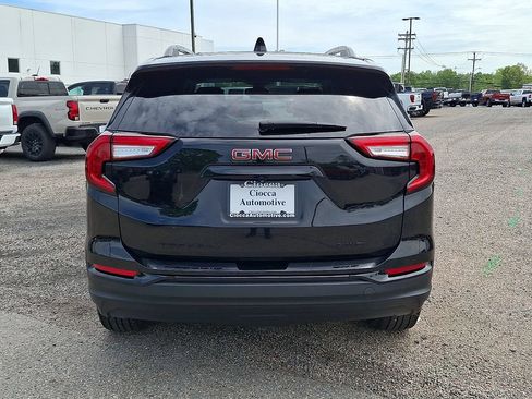 Certified 2023 GMC Terrain SLT w/ Elevation Edition AWD/4WD image 8