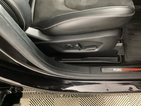 Used 2020 Ford Edge ST w/ Equipment Group 401A image 9