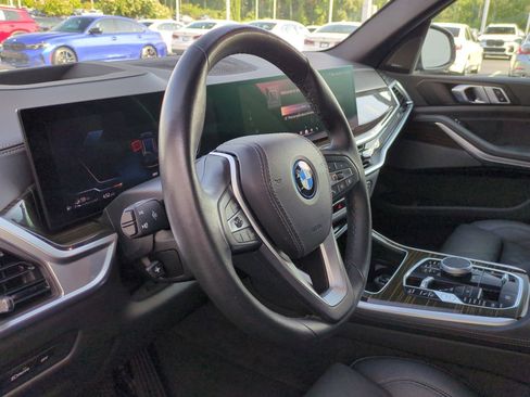 Used 2024 BMW X5 xDrive50e image 16
