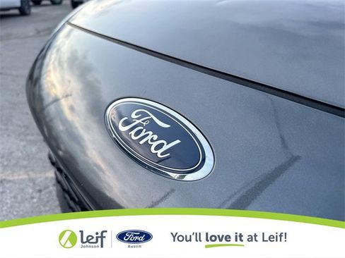 Used 2020 Ford Escape SE image 34