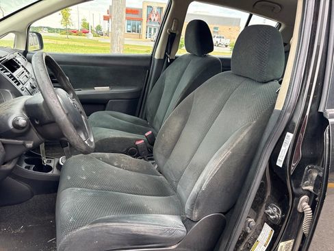 Used 2012 Nissan Versa 1.8 S w/ Plus Pkg FWD image 11