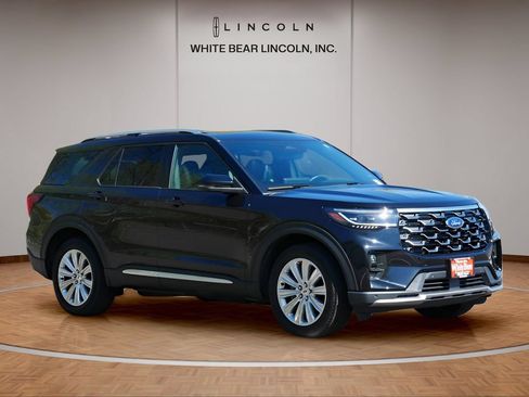 Used 2025 Ford Explorer Platinum w/ LUX Leather Package AWD/4WD image 3
