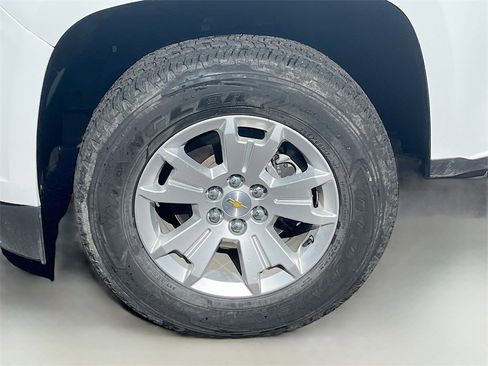 Used 2022 Chevrolet Colorado LT w/ Safety Package image 28