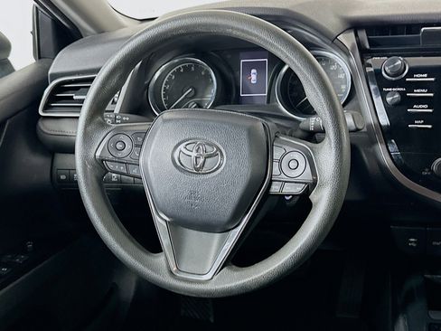 Used 2019 Toyota Camry LE FWD image 18