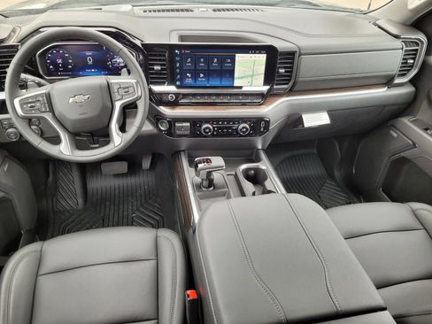 New 2026 Chevrolet Silverado 1500 LT Trail Boss w/ LT Trail Boss Premium Package AWD/4WD image 10