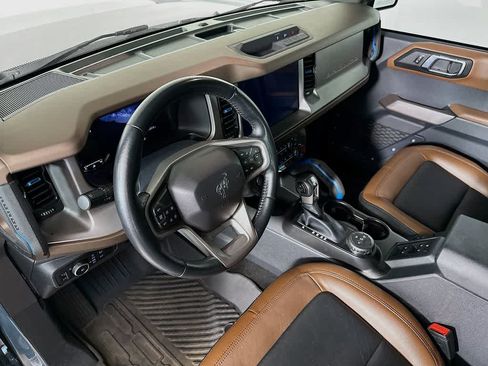 Certified 2023 Ford Bronco Outer Banks AWD/4WD image 2