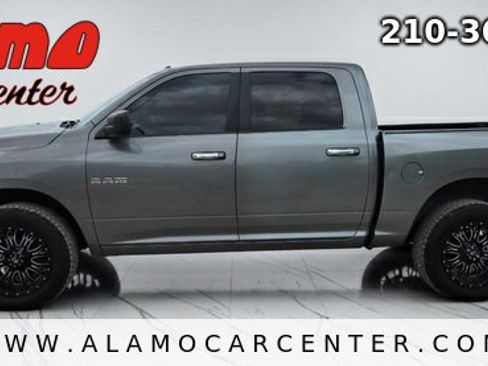 Used 2010 Dodge Ram 1500 Truck SLT RWD image 2