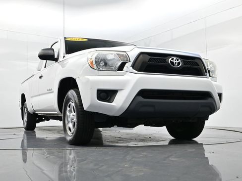 Used 2012 Toyota Tacoma 2WD Access Cab image 32