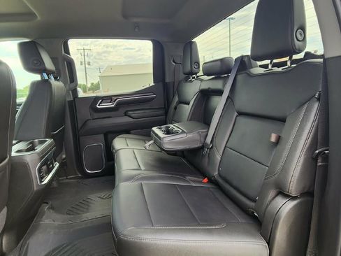 Used 2022 Chevrolet Silverado 1500 LTZ AWD/4WD image 24