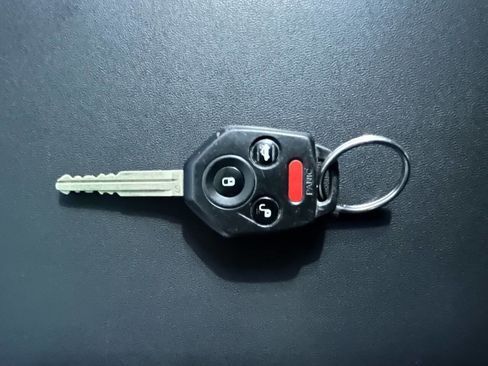 Used 2015 Subaru Legacy 2.5i Premium w/ Moonroof Package image 40