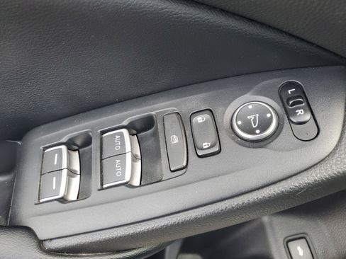 Used 2018 Honda Accord EX image 30