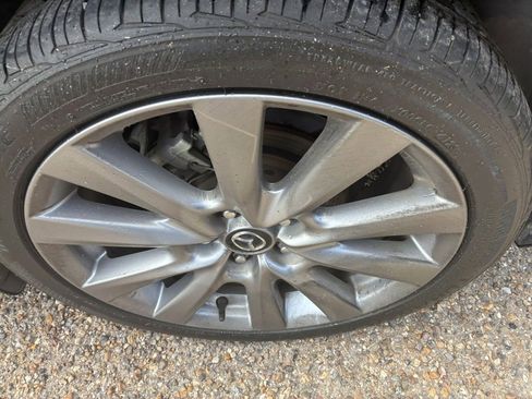 Used 2023 MAZDA MAZDA3 s image 6