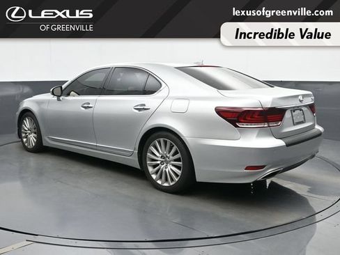 Used 2013 Lexus LS 460 w/ Comfort Pkg RWD image 6