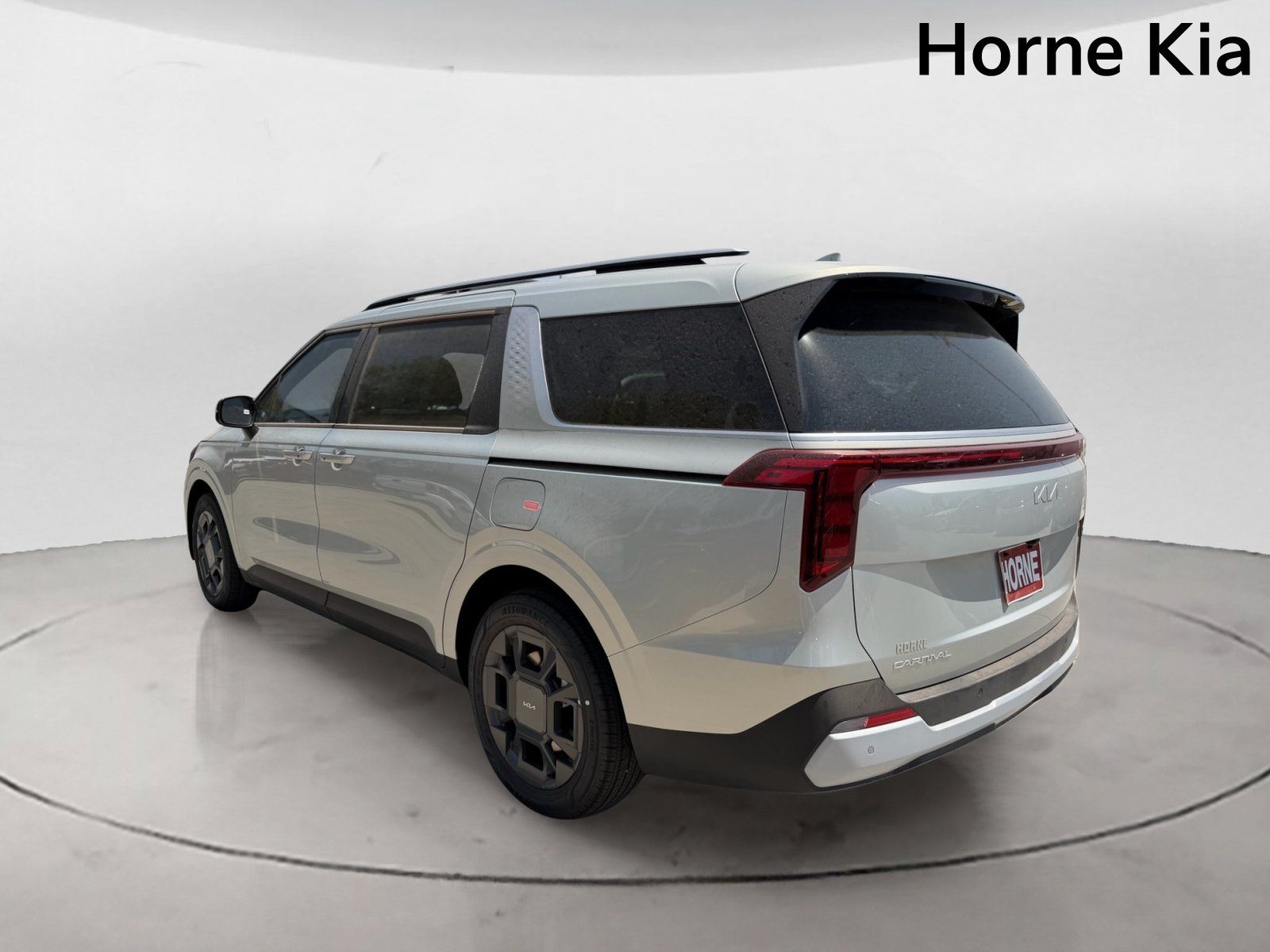 New 2026 Kia Carnival EX FWD image 5