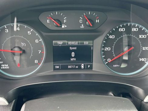 Used 2023 Chevrolet Malibu LS FWD image 21