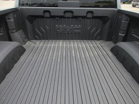 New 2026 GMC Sierra 1500 Denali Ultimate AWD/4WD image 7