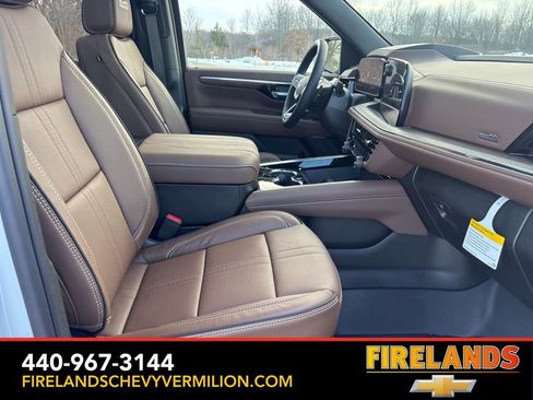 New 2026 Chevrolet Tahoe High Country w/ LPO, Illumination Package image 39