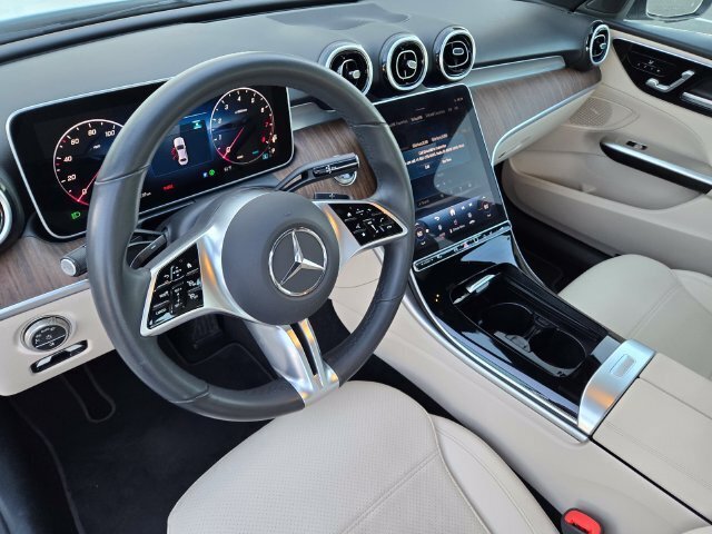 Used 2025 Mercedes-Benz C 300 Sedan image 12