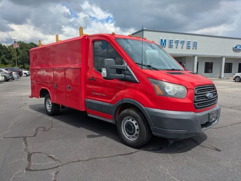 Used 2017 Ford Transit 250 138 RWD image 2
