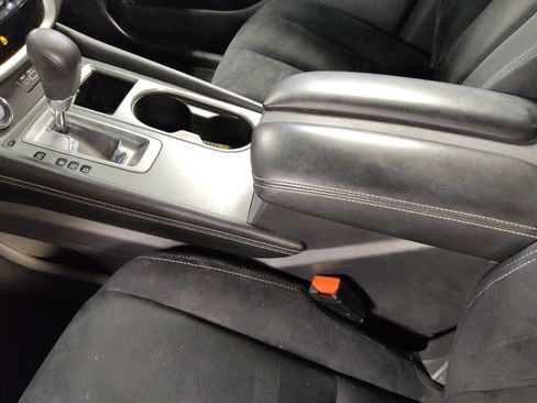 Used 2021 Nissan Murano S w/ Cargo Package FWD image 26
