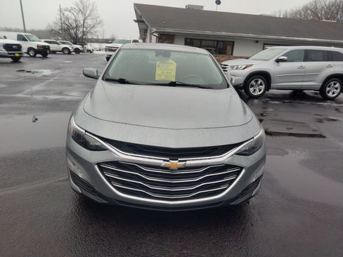 Used 2024 Chevrolet Malibu LT FWD image 4