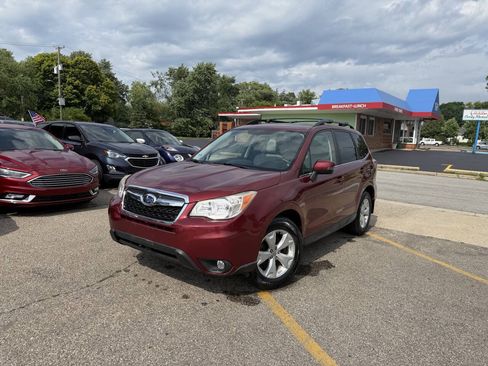Used 2014 Subaru Forester 2.5i Touring w/ Popular Package #2 AWD/4WD image 3