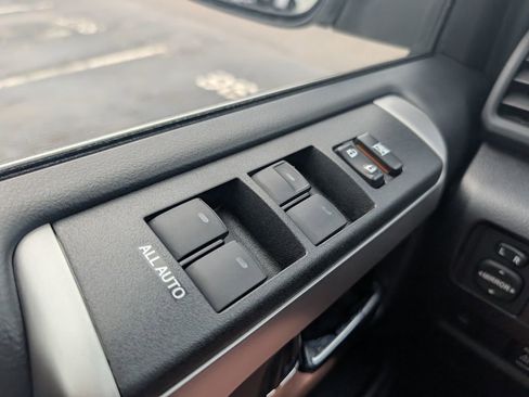 Used 2021 Toyota 4Runner Limited image 11