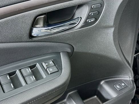 Used 2022 Honda Pilot Special Edition image 18