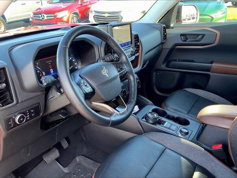 Used 2023 Ford Bronco Sport Outer Banks w/ Tech Package image 17