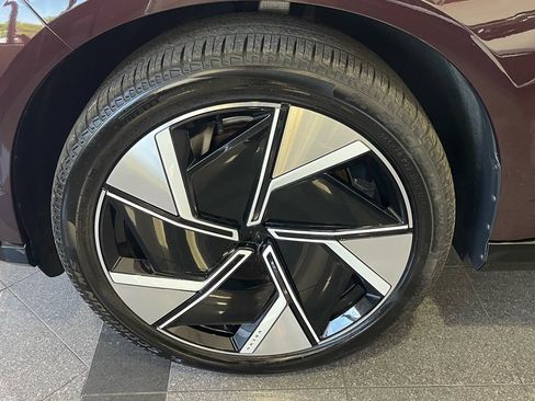 Used 2025 Volvo EX90 Ultra image 21