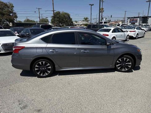 Used 2017 Nissan Sentra SR Turbo FWD image 5