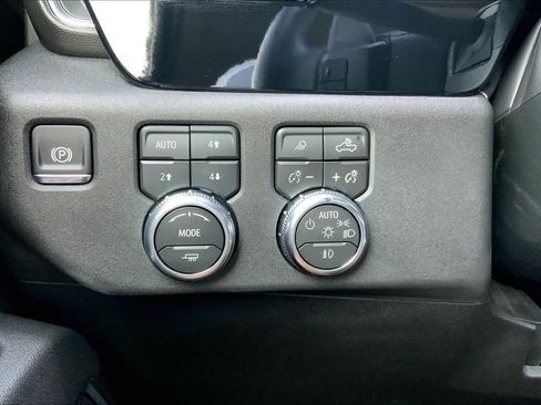 Used 2026 GMC Sierra 1500 Elevation w/ Elevation Premium Package AWD/4WD image 35