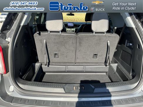 Used 2023 Ford Explorer XLT w/ Equipment Group 202A image 18