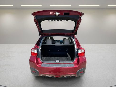 Used 2017 Subaru Crosstrek 2.0i Premium image 16