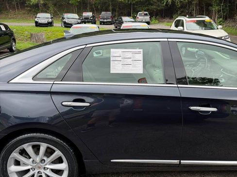 Used 2013 Cadillac XTS Premium AWD/4WD image 10