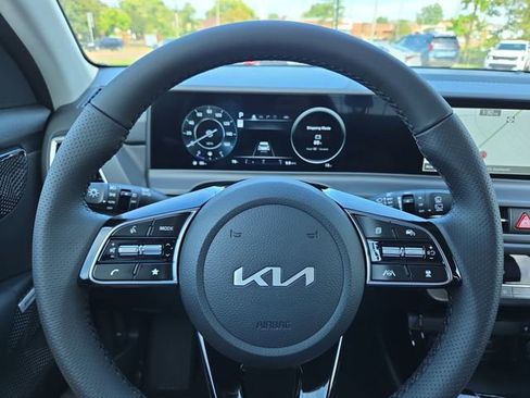 New 2026 Kia Seltos SX image 9