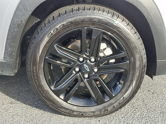 Used 2024 Chevrolet Trax ACTIV FWD image 11