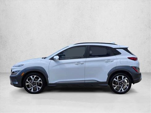 Used 2023 Hyundai Kona Limited FWD image 8