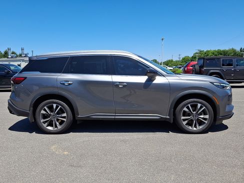 Certified 2023 INFINITI QX60 Luxe w/ Cargo Package AWD/4WD image 10