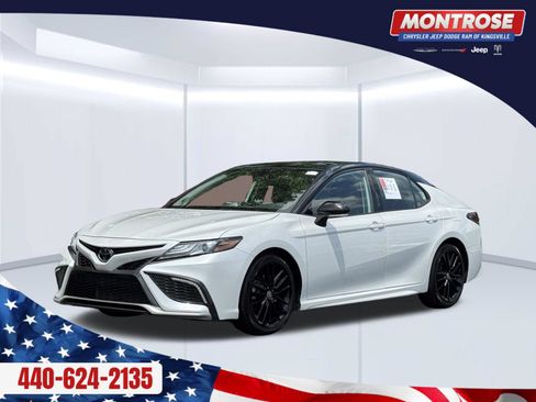 Used 2023 Toyota Camry XSE w/ Cold Weather Package FWD image 1