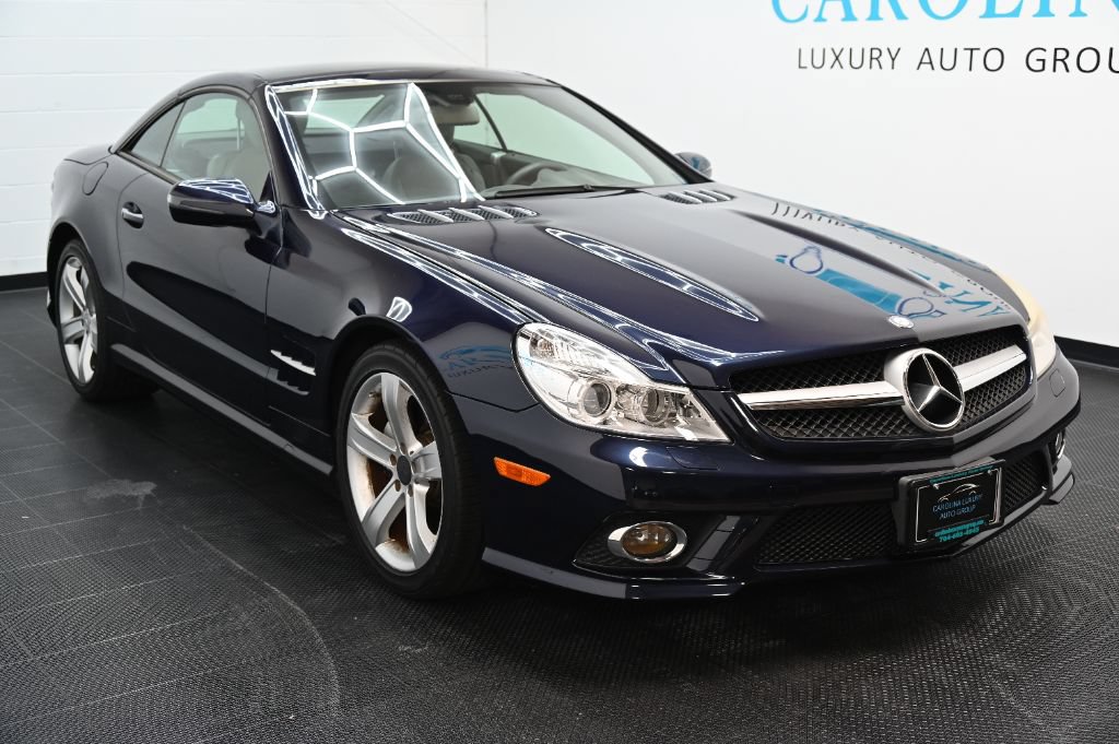 Used 2009 Mercedes-Benz SL 550 w/ Premium I Pkg image 2