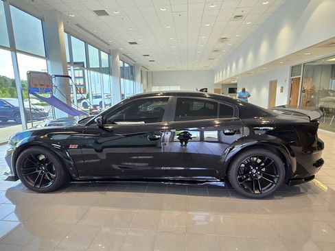 Used 2023 Dodge Charger Scat Pack RWD image 10