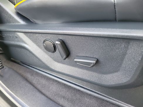 Used 2025 Ford F150 Tremor w/ Equipment Group 402A High image 33