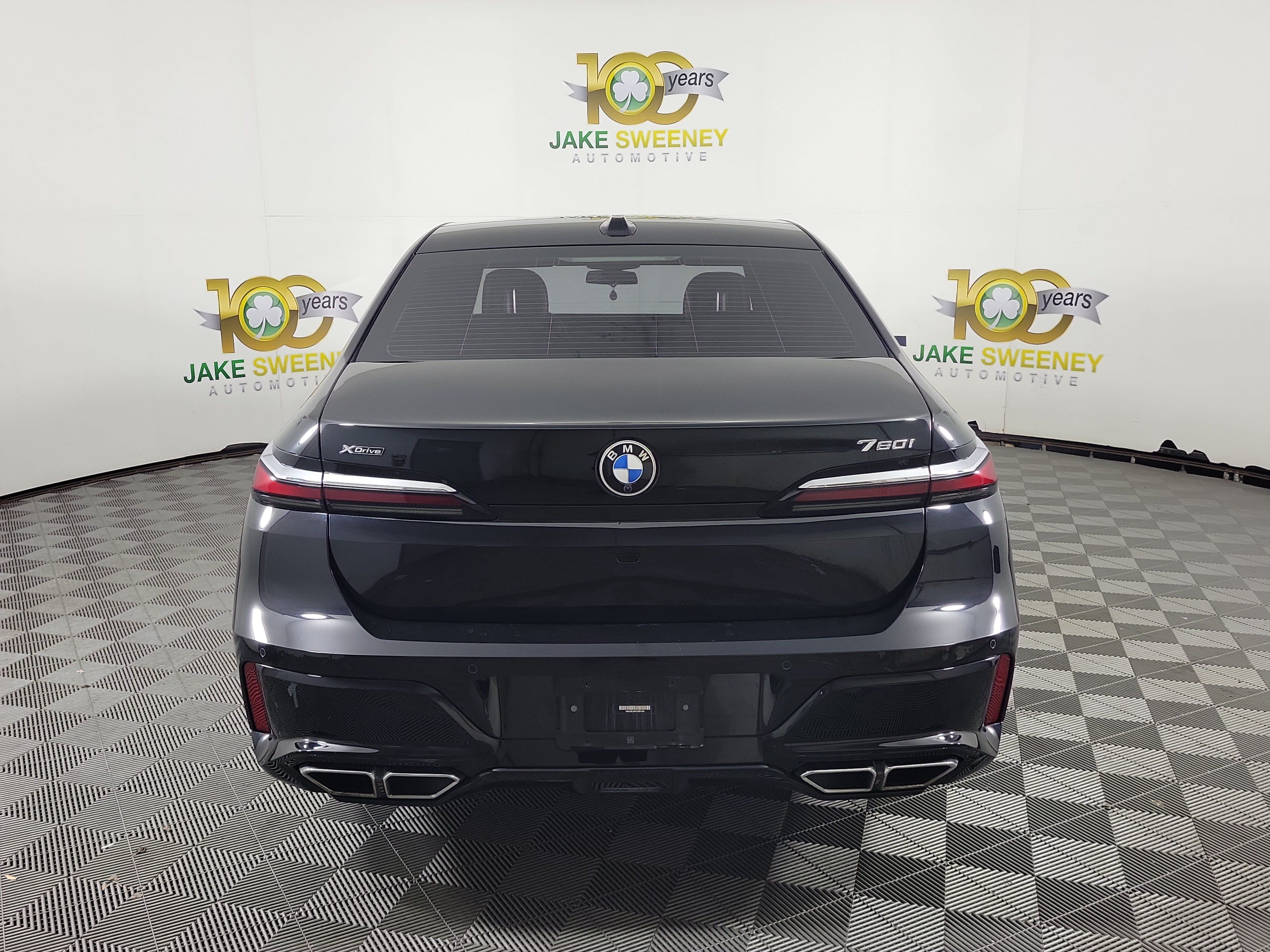 Certified 2023 BMW 760i xDrive AWD/4WD image 6
