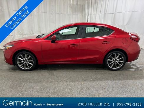 Used 2018 MAZDA MAZDA3 Touring image 6