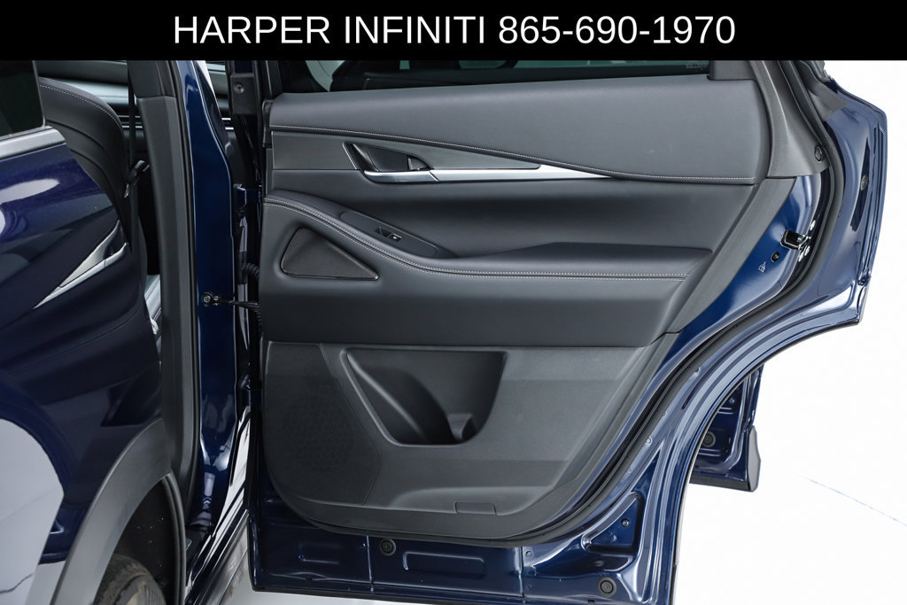 Used 2026 INFINITI QX60 Pure w/ Cargo Package FWD image 31