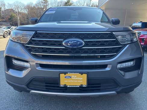 Certified 2022 Ford Explorer XLT w/ Equipment Group 202A AWD/4WD image 10